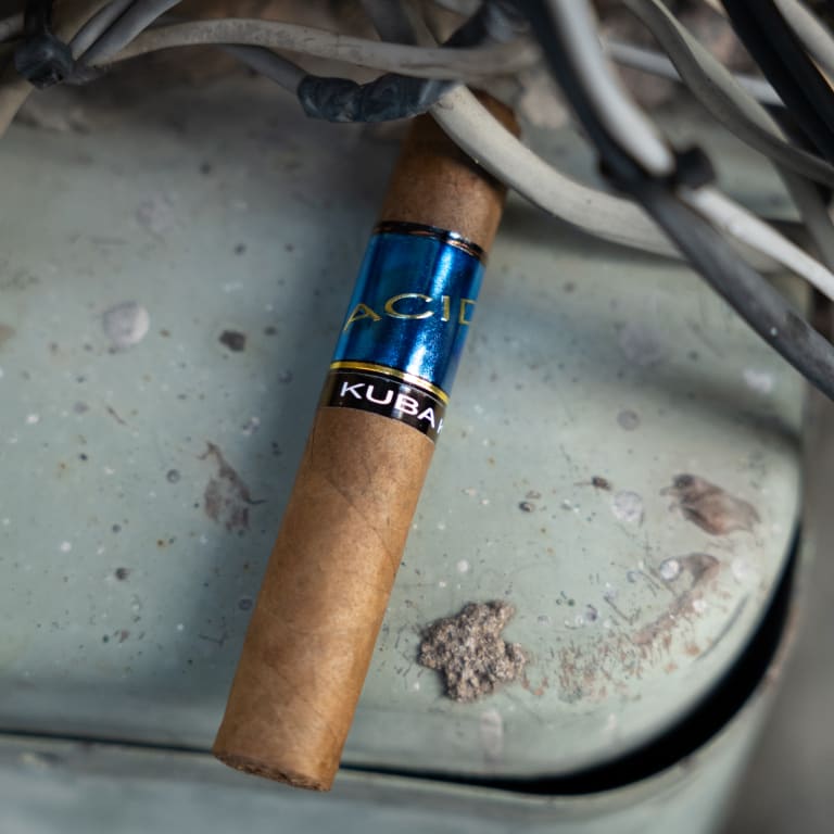 Blondi (Blue)